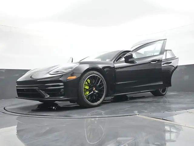 2021 Porsche Panamera E-Hybrid Turbo S