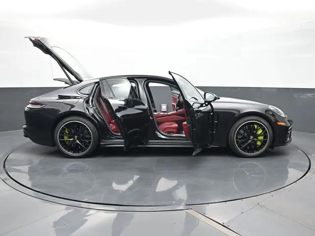 2021 Porsche Panamera E-Hybrid Turbo S