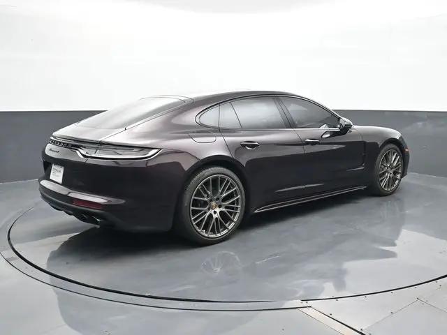2023 Porsche Panamera 4 Platinum Edition