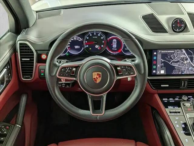 2023 Porsche Cayenne Platinum Edition