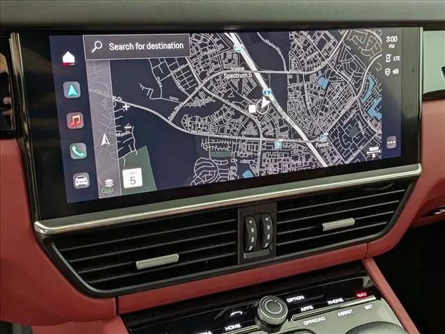 2023 Porsche Cayenne Platinum Edition