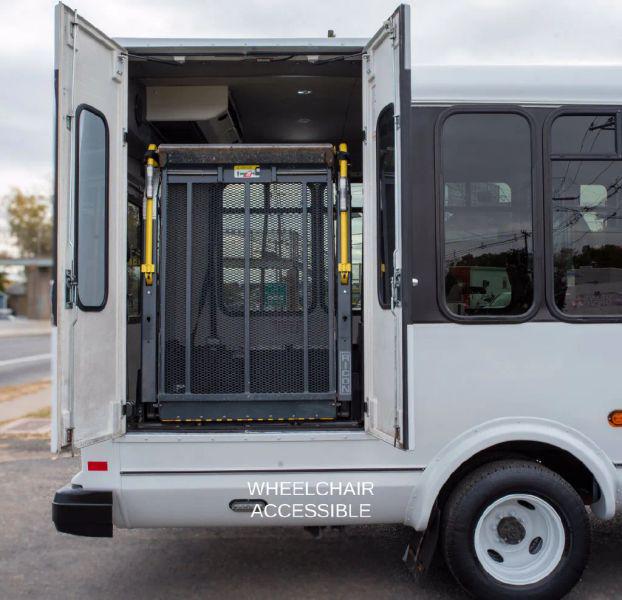 2016 Ford E-450 Cutaway Base for sale in Lodi, NJ