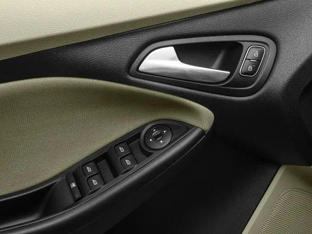 2017 Ford Focus S