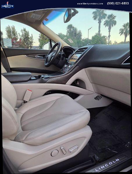 2017 Lincoln MKX Select