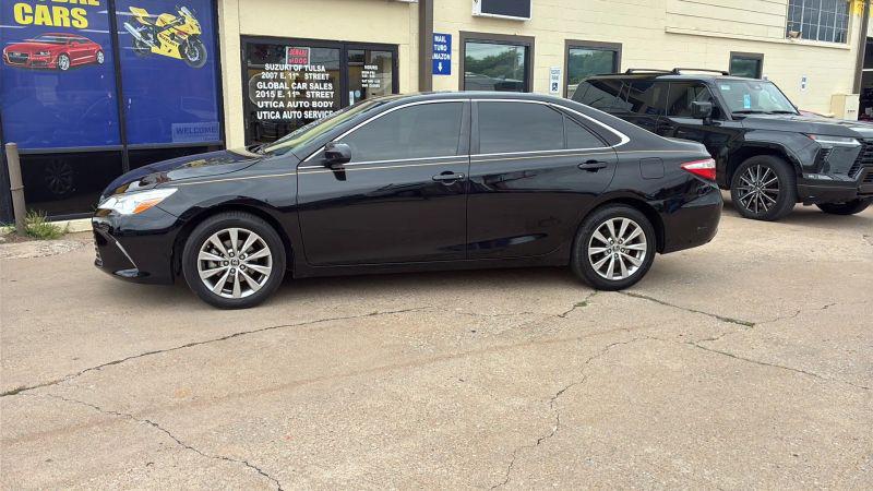 2016 Toyota Camry XLE for sale in Tulsa, OK