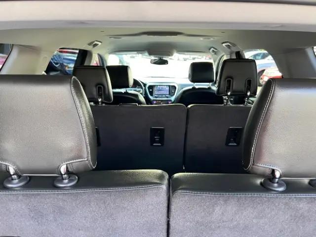 2017 GMC Acadia SLT-1