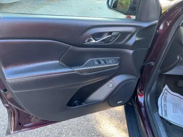 2017 GMC Acadia SLT-1