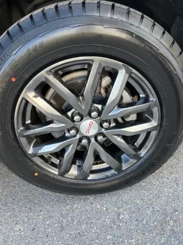 2017 GMC Acadia SLT-1