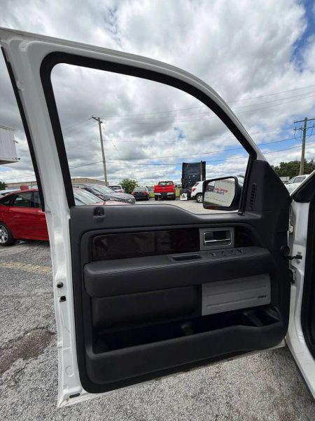 2014 Ford F-150 Platinum
