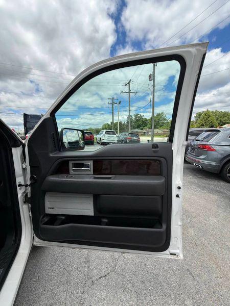 2014 Ford F-150 Platinum