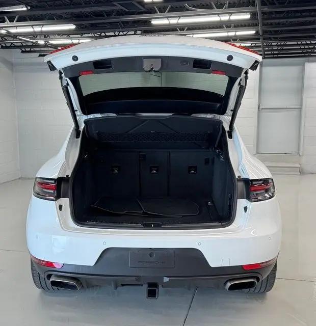 2019 Porsche Macan Macan