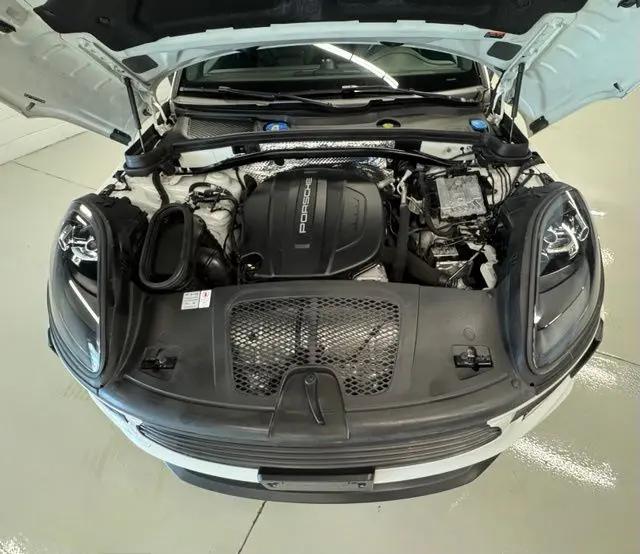 2019 Porsche Macan Macan