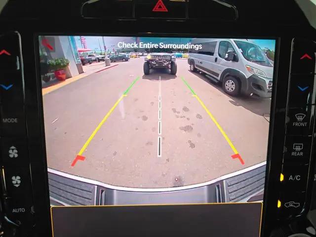 2026 Ram 3500 Tradesman Crew Cab 4x4 8 Box