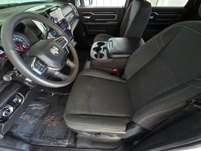 2026 Ram 3500 Tradesman Crew Cab 4x4 8 Box