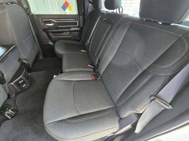 2026 Ram 3500 Tradesman Crew Cab 4x4 8 Box