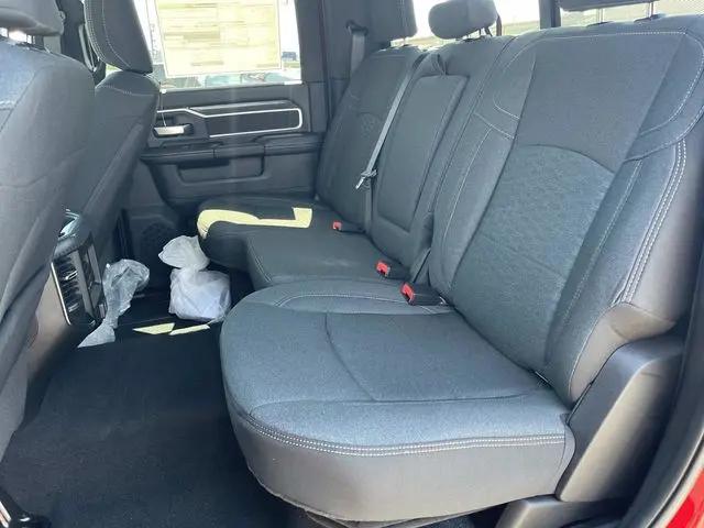 2026 Ram 2500 Big Horn Crew Cab 4x4 64 Box