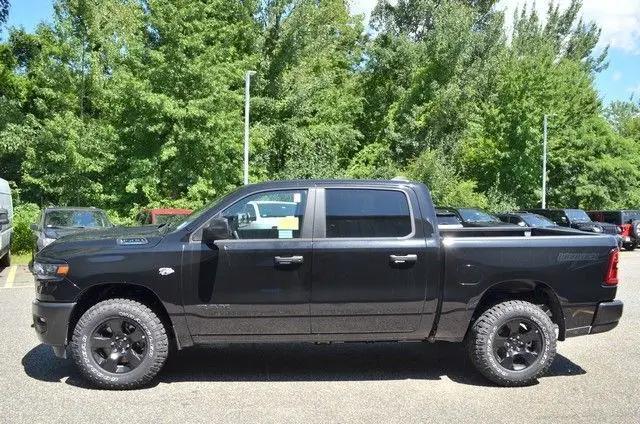 2026 Ram 1500 Warlock Crew Cab 4x4 5'7" Box