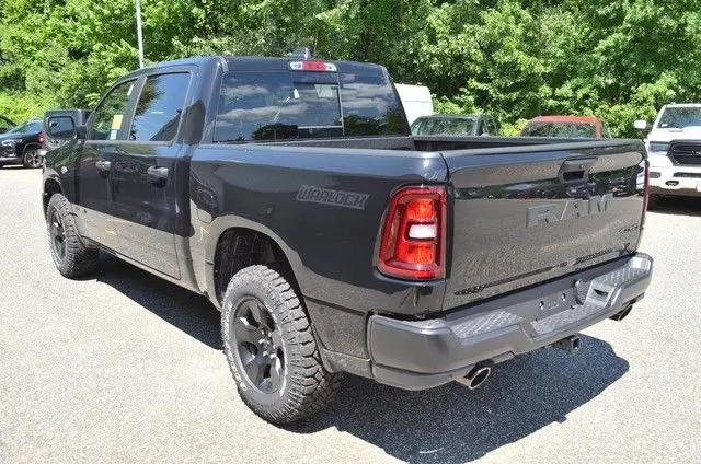 2026 Ram 1500 Warlock Crew Cab 4x4 5'7" Box