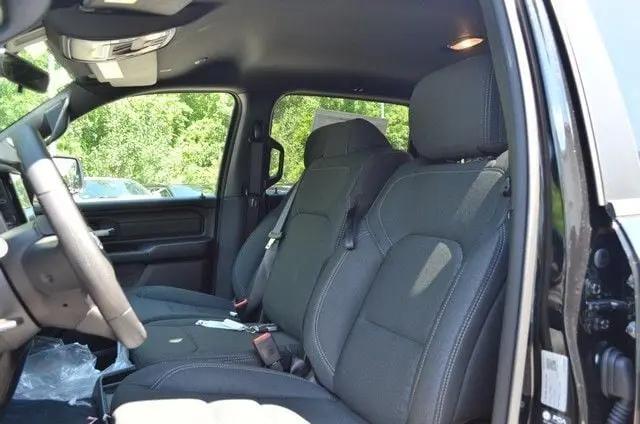 2026 Ram 1500 Warlock Crew Cab 4x4 5'7" Box