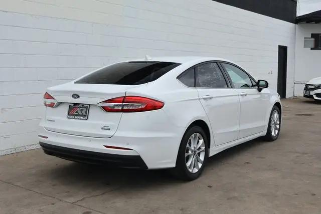 2020 Ford Fusion Hybrid SE