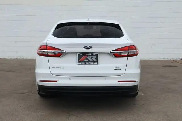2020 Ford Fusion Hybrid SE