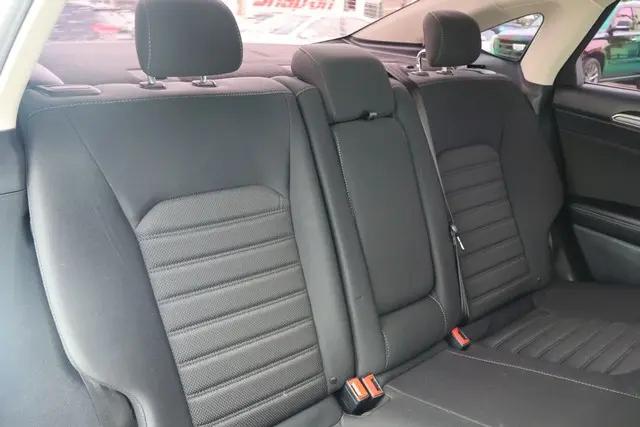 2020 Ford Fusion Hybrid SE