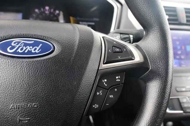 2020 Ford Fusion Hybrid SE