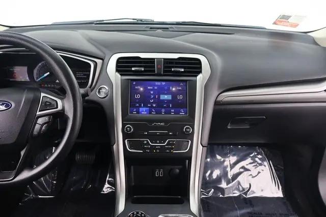 2020 Ford Fusion Hybrid SE