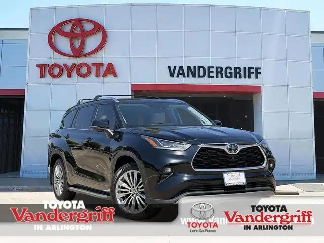 2024 Toyota Highlander LE for sale in Arlington, TX