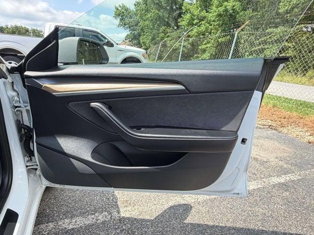 2021 Tesla Model 3 Standard Range Plus Rear-Wheel Drive