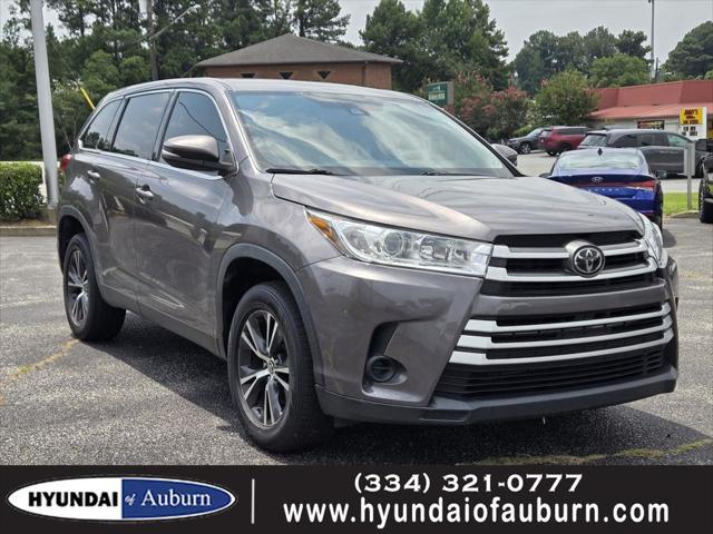 2019 Toyota Highlander LE for sale in AUBURN, AL