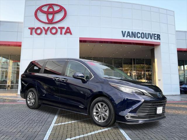 2021 Toyota Sienna XLE for sale in Vancouver, WA