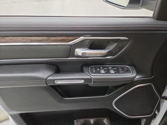 2020 Ram 1500 Laramie Crew Cab 4x4 5'7" Box