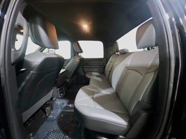2024 Ram 3500 Tradesman Crew Cab 4x4 8 Box