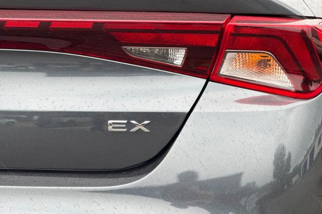 2021 Kia K5 EX