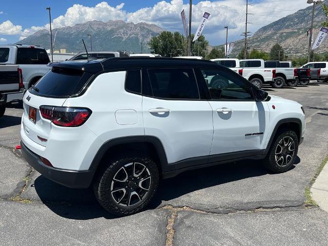 2025 Jeep Compass Trailhawk 4x4