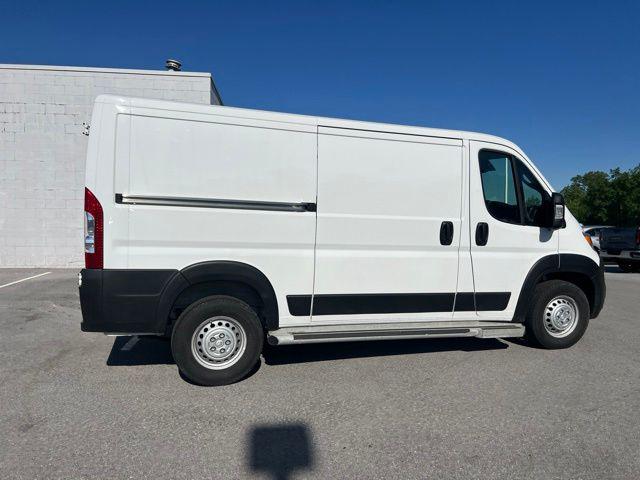 2025 Ram ProMaster 2500 Cargo Van Tradesman Low Roof 136 WB w/Pass Seat