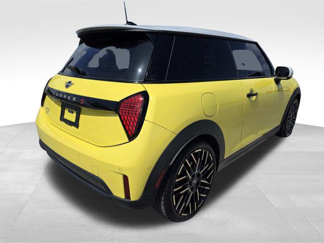 2025 MINI Hardtop Cooper S