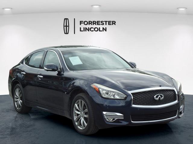 2019 INFINITI Q70 3.7X LUXE for sale in Chambersburg, PA