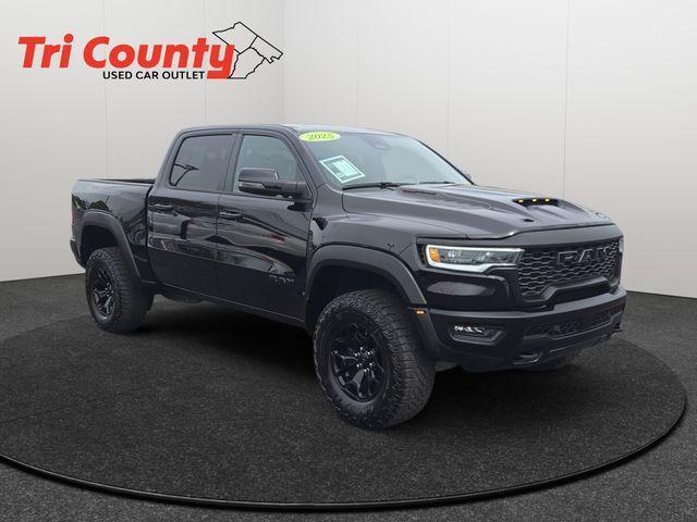 2025 RAM 1500 RHO Crew Cab 4x4 57 Box 2025 RAM 1500 RHO Crew Cab 4x4 57 Box
