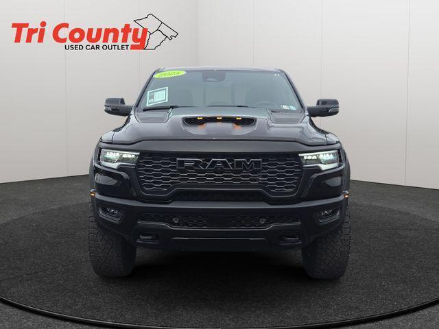 2025 RAM 1500 RHO Crew Cab 4x4 57 Box 2025 RAM 1500 RHO Crew Cab 4x4 57 Box