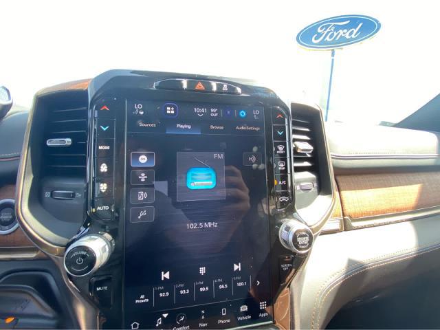 2024 Ram 3500 Limited Longhorn Crew Cab 4x4 8 Box