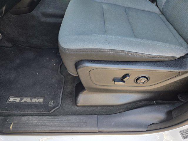 2021 Ram 1500 Big Horn Crew Cab 4x4 6'4" Box