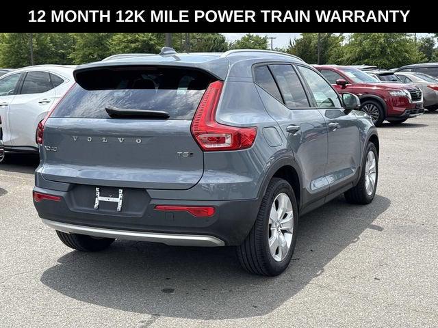2020 Volvo XC40 T5 Momentum