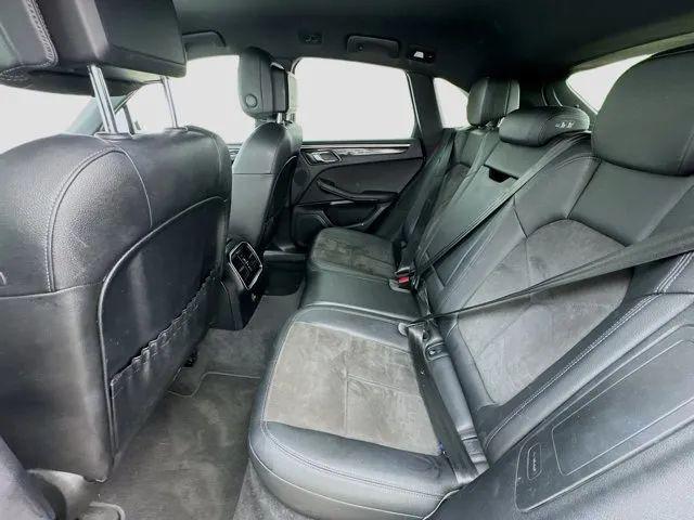 2019 Porsche Macan Base
