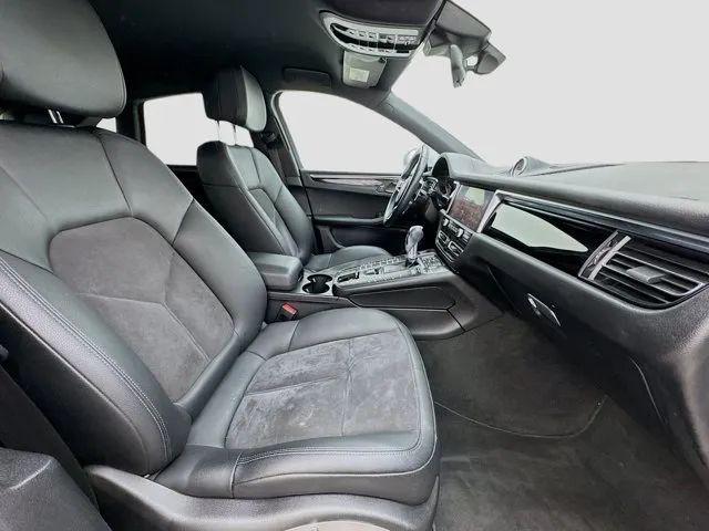 2019 Porsche Macan Base
