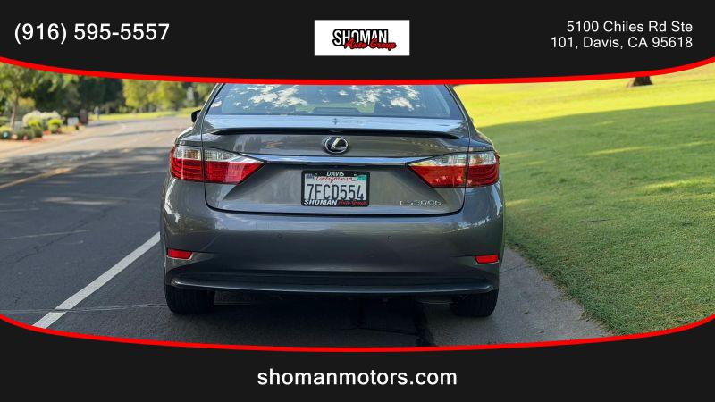 2014 Lexus ES 300h 300h