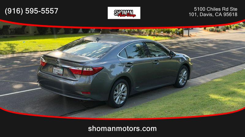2014 Lexus ES 300h 300h