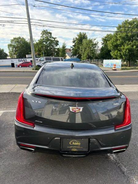 2018 Cadillac XTS Luxury