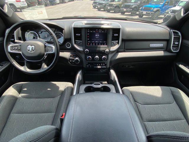 2021 Ram 1500 Big Horn Crew Cab 4x4 5'7" Box